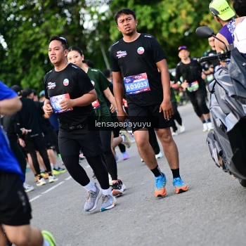 Runner Photo 4156136