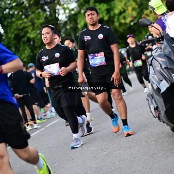 Runner Photo 4156146
