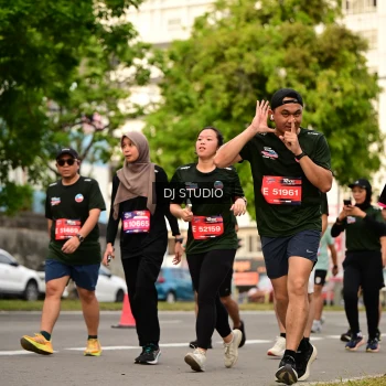 Runner Photo 4156157