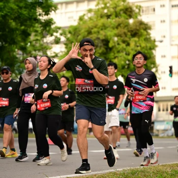 Runner Photo 4156158