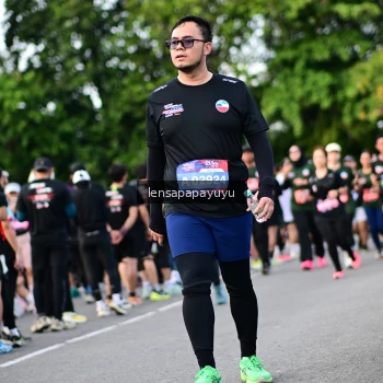 Runner Photo 4156166