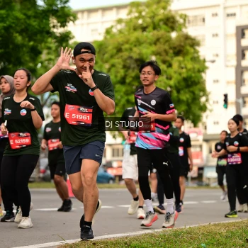 Runner Photo 4156174