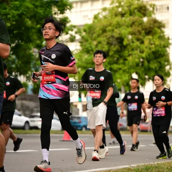 Runner Photo 4156185