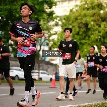 Runner Photo 4156188