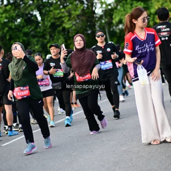 Runner Photo 4156192