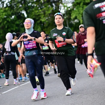 Runner Photo 4156218