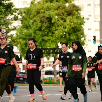 Runner Photo 4156249