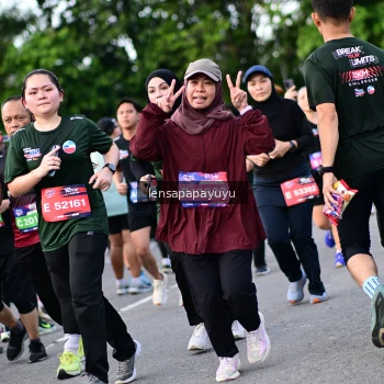 Runner Photo 4156258