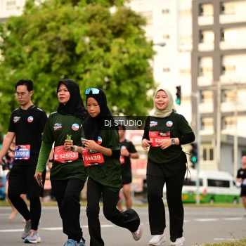 Runner Photo 4156261