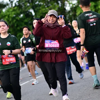 Runner Photo 4156267