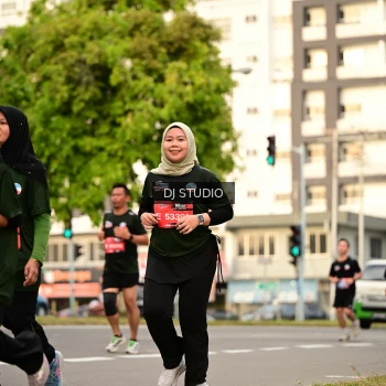 Runner Photo 4156268