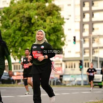Runner Photo 4156279