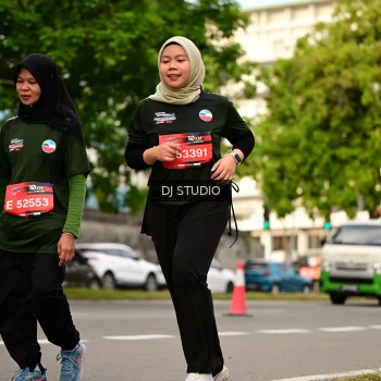 Runner Photo 4156283