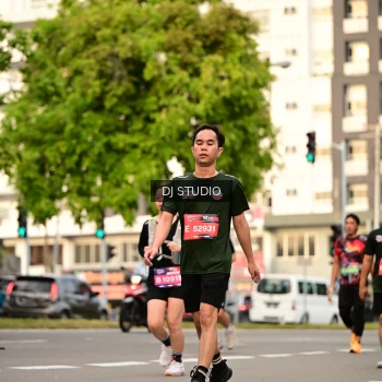 Runner Photo 4156284