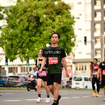 Runner Photo 4156285