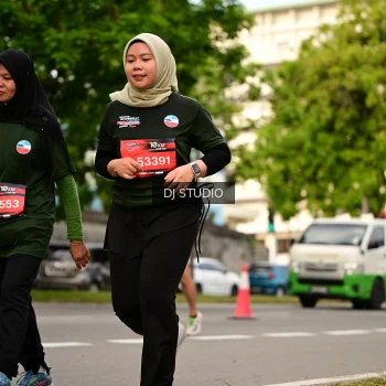 Runner Photo 4156291