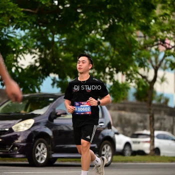 Runner Photo 4156320