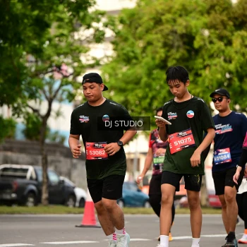 Runner Photo 4156322