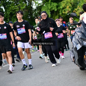Runner Photo 4156325