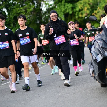 Runner Photo 4156329