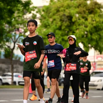 Runner Photo 4156333