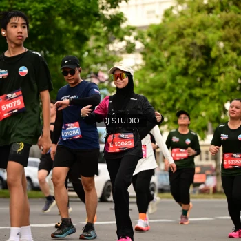 Runner Photo 4156352