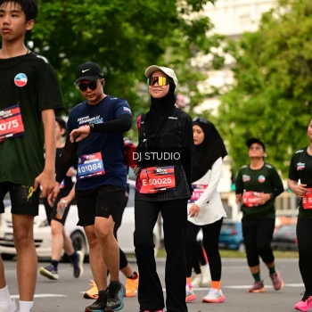 Runner Photo 4156364