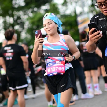 Runner Photo 4156375