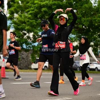 Runner Photo 4156378