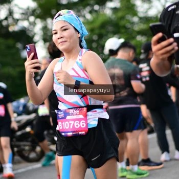 Runner Photo 4156379