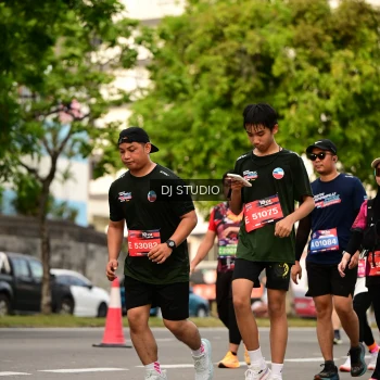 Runner Photo 4156385