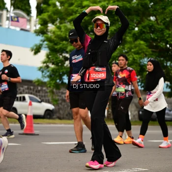 Runner Photo 4156394