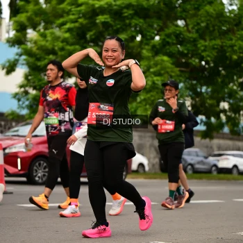 Runner Photo 4156401
