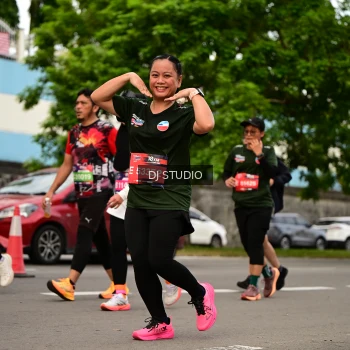 Runner Photo 4156403