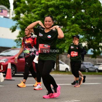 Runner Photo 4156405