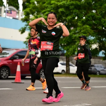 Runner Photo 4156410