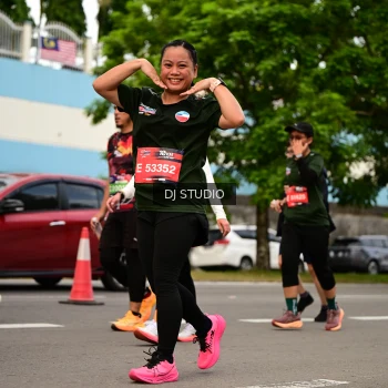 Runner Photo 4156411