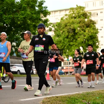 Runner Photo 4156441