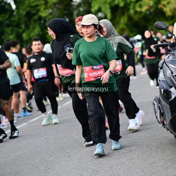 Runner Photo 4156452
