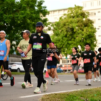 Runner Photo 4156454