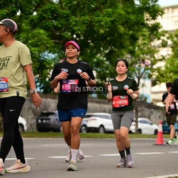 Runner Photo 4156459
