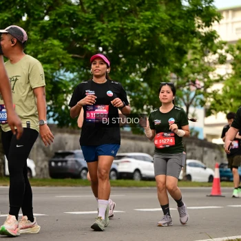 Runner Photo 4156460