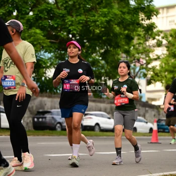 Runner Photo 4156466