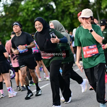 Runner Photo 4156472