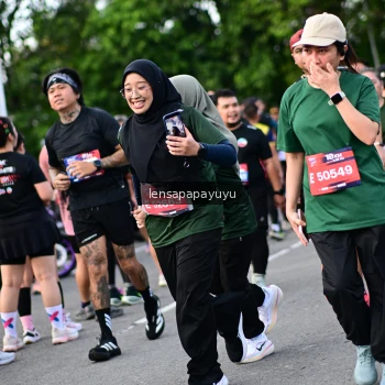 Runner Photo 4156486