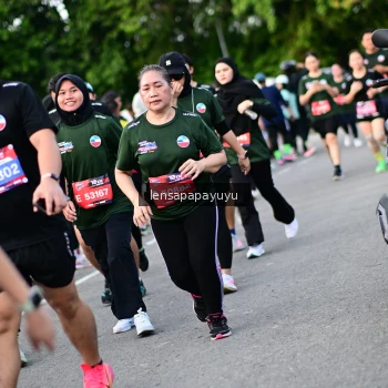 Runner Photo 4156524