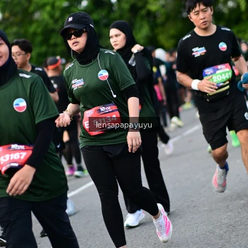 Runner Photo 4156532