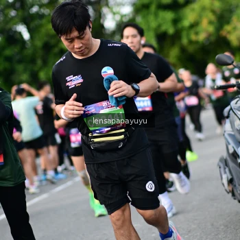 Runner Photo 4156558