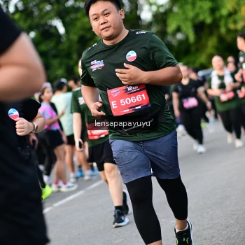 Runner Photo 4156580