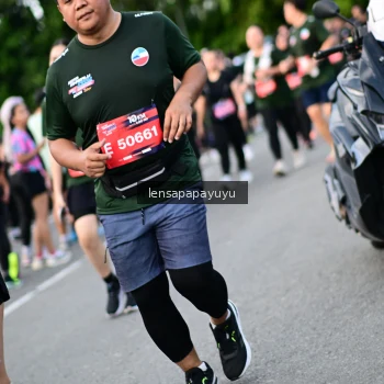Runner Photo 4156586